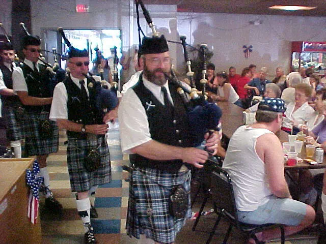 Metro Pipes and Drums